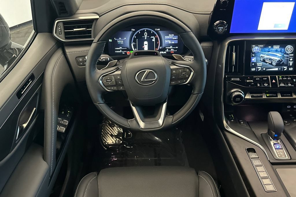 New 2026 Lexus LX 700h Luxury w/ Appearance Package AWD/4WD image 14