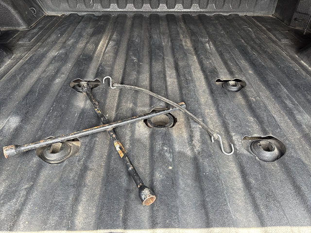 Used 2024 Chevrolet Silverado 2500 High Country w/ High Country Premium Package AWD/4WD image 41