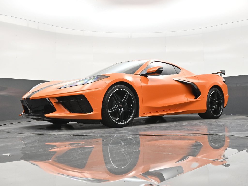 Used 2022 Chevrolet Corvette Stingray Coupe w/ 1LT RWD image 20