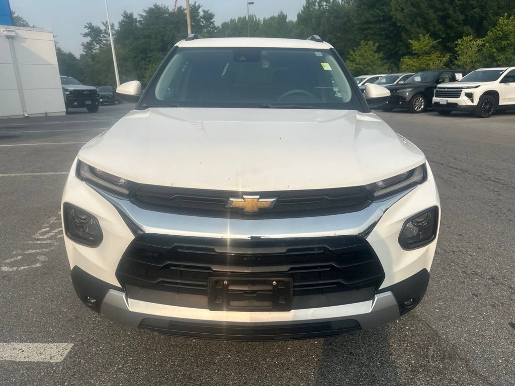 Used 2021 Chevrolet TrailBlazer LT w/ Convenience Package AWD/4WD image 2