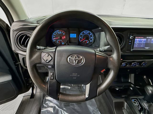 Used 2016 Toyota Tacoma SR w/ SR Convenience Package image 11