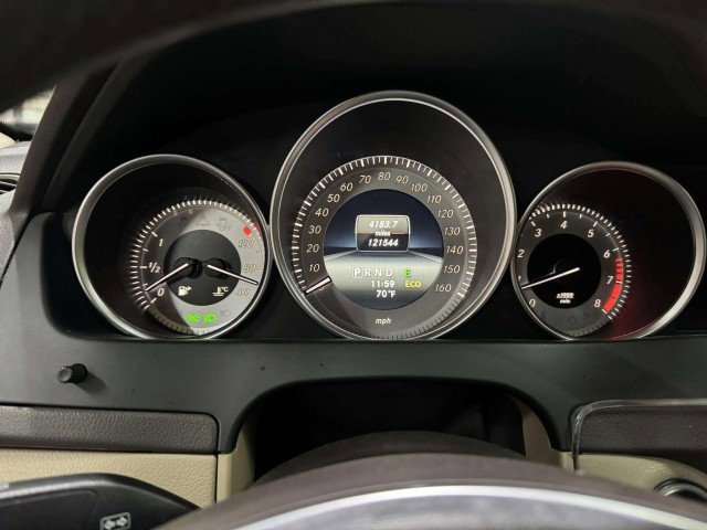 Used 2014 Mercedes-Benz C 300 Sport image 21