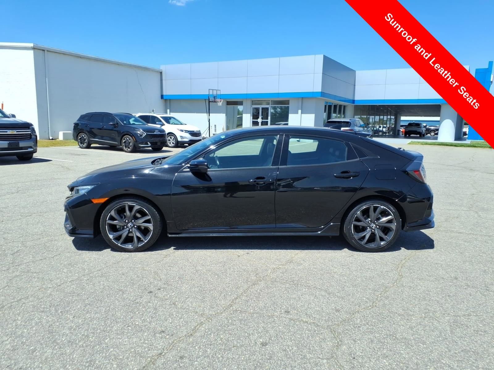 Used 2021 Honda Civic Sport Touring image 2