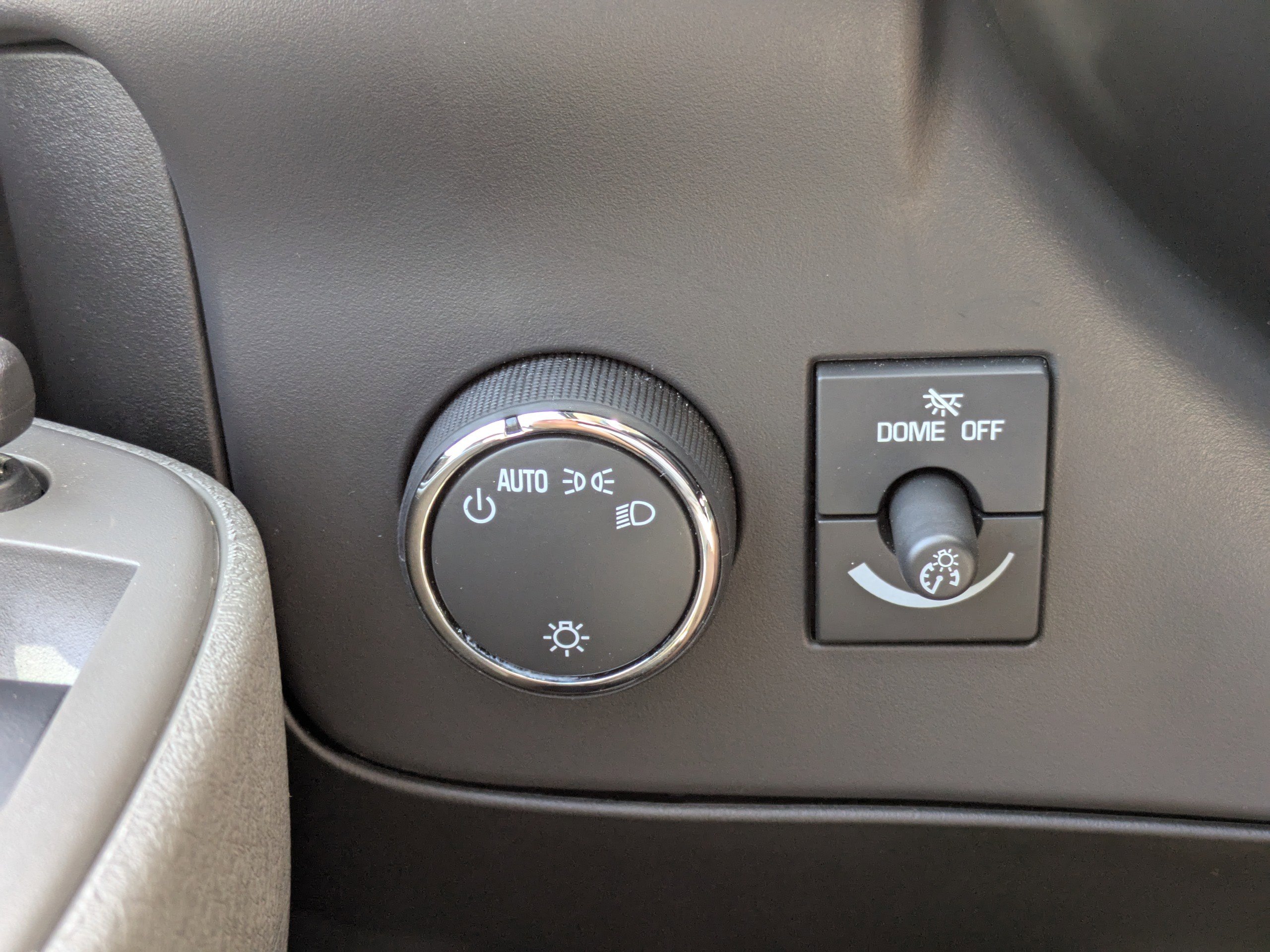 Used 2024 Chevrolet Express 2500 w/ Driver Convenience Package image 27