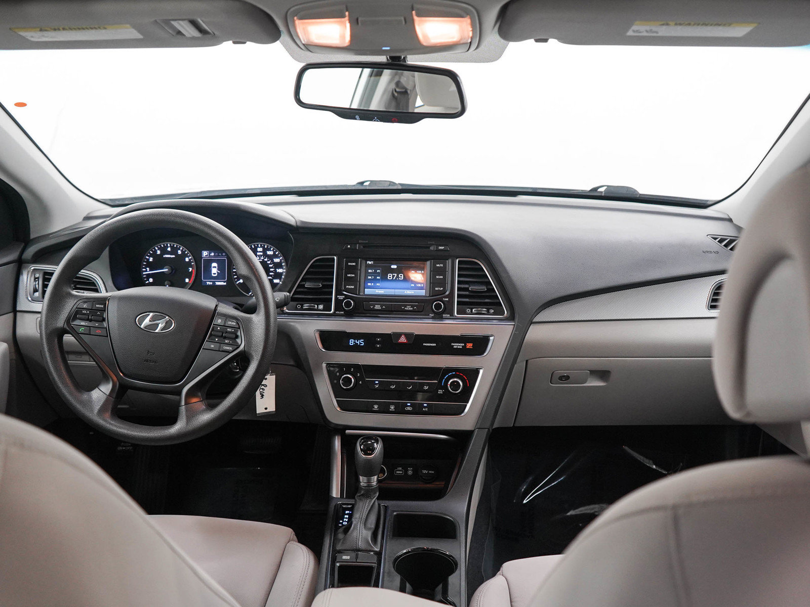 Used 2015 Hyundai Sonata SE w/ Option Group 09 FWD image 13