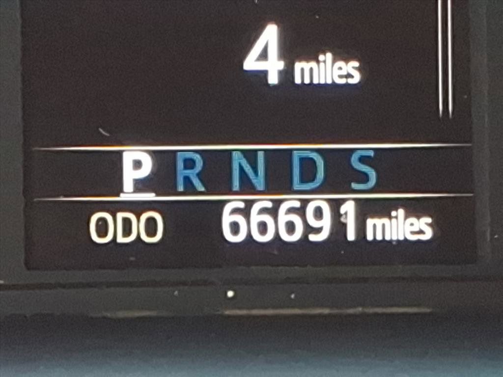 Used 2021 Toyota Sequoia SR5 image 28