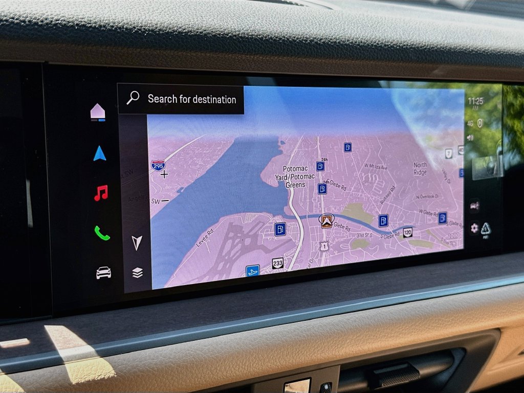 Certified 2026 Porsche Cayenne AWD/4WD image 15