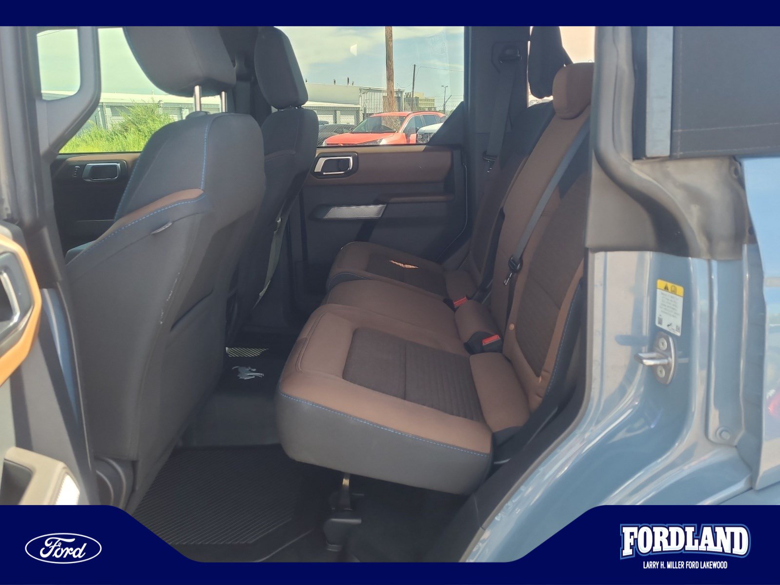 Used 2023 Ford Bronco Outer Banks AWD/4WD image 17