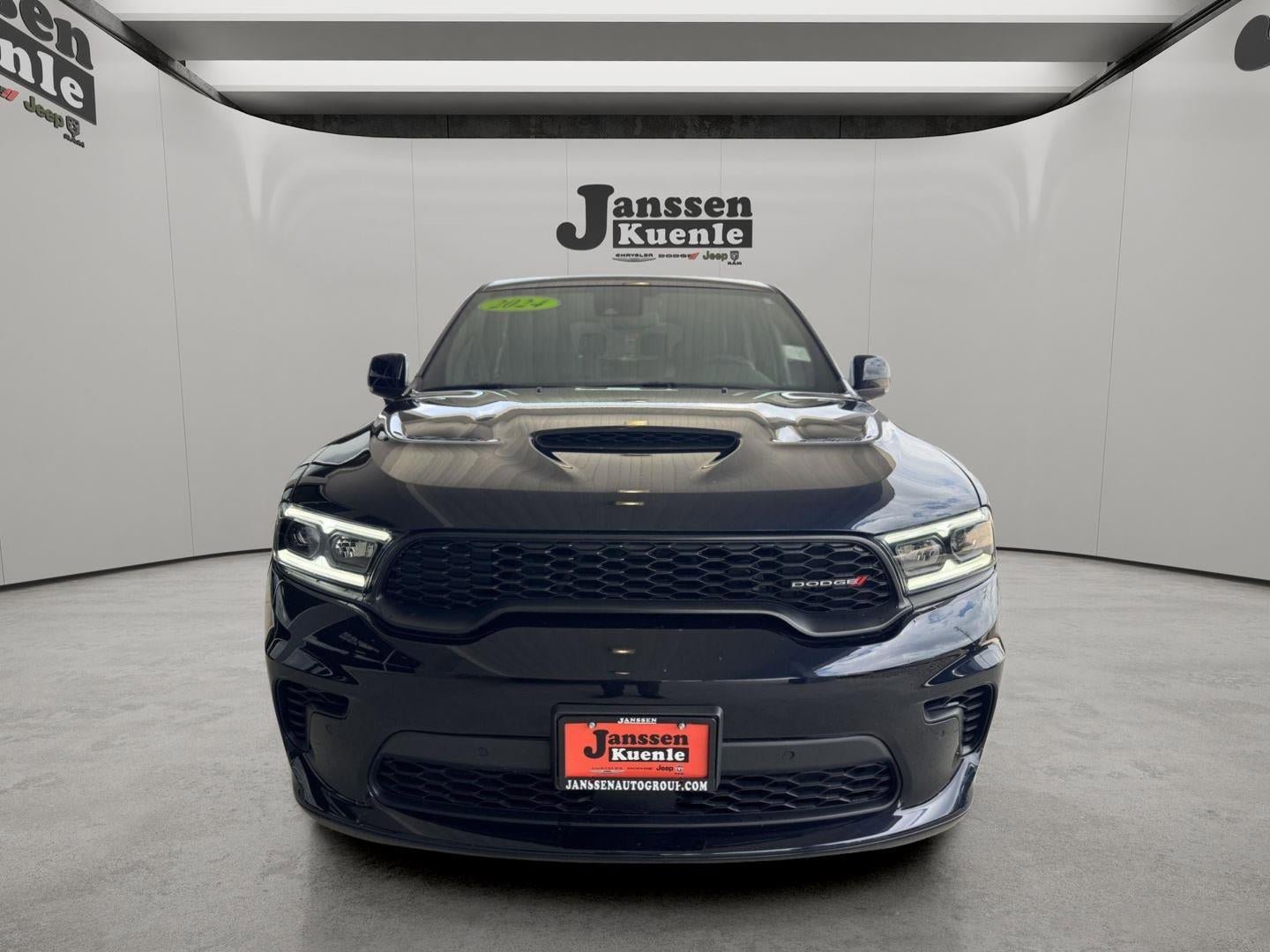 Used 2024 Dodge Durango R/T AWD/4WD image 4