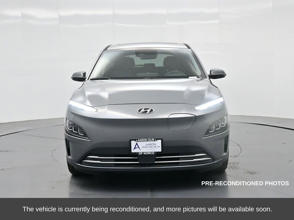 Used 2023 Hyundai Kona Limited image 3
