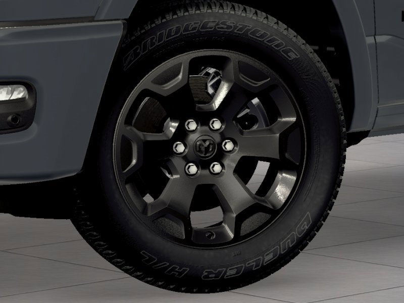 New 2026 RAM 1500 4x4 Crew Cab image 9
