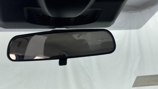 New 2026 Nissan Sentra SR FWD image 29