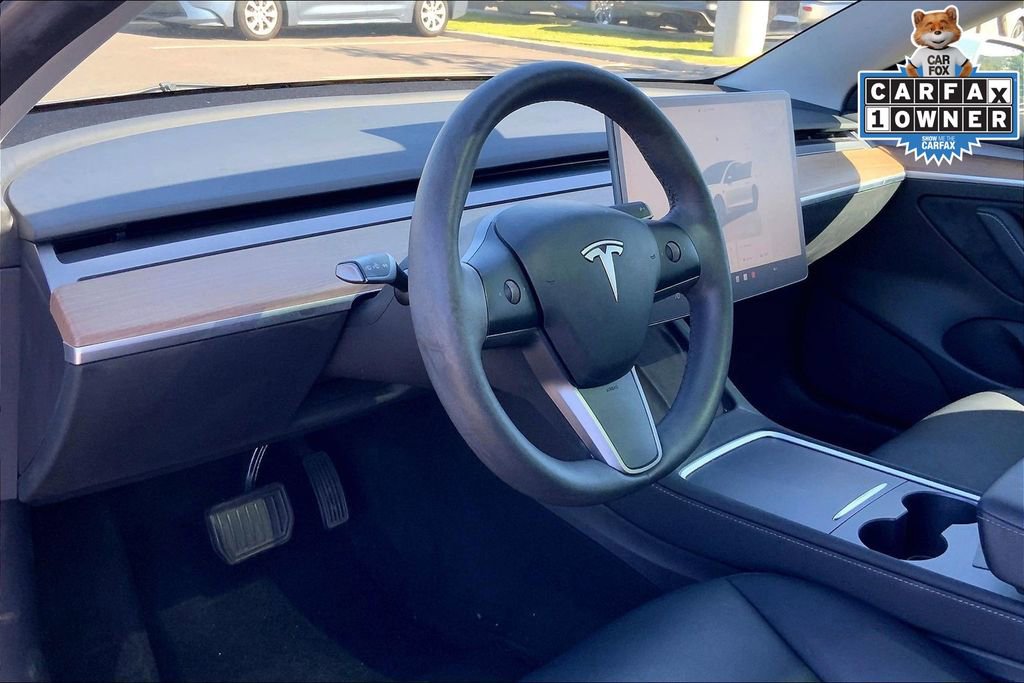 Used 2023 Tesla Model 3 Standard Range image 13