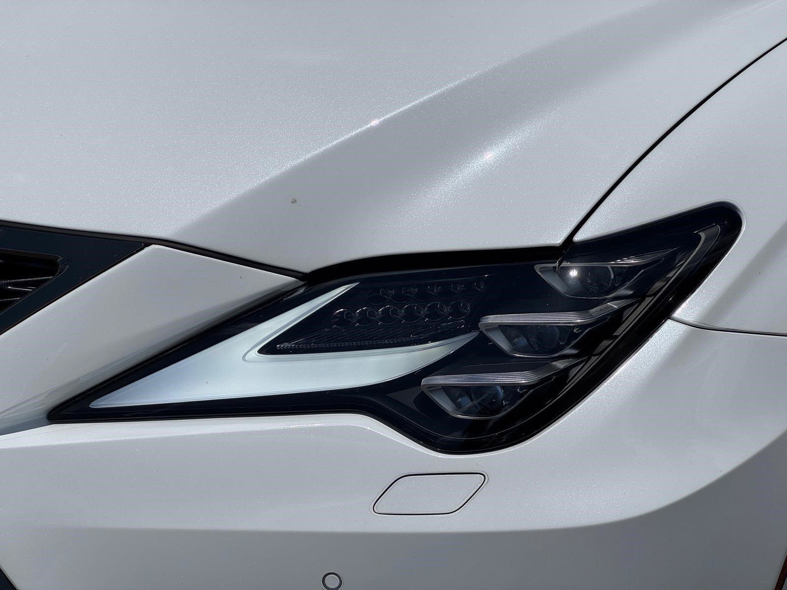 Used 2022 Lexus RC F w/ Premium Package RWD image 9