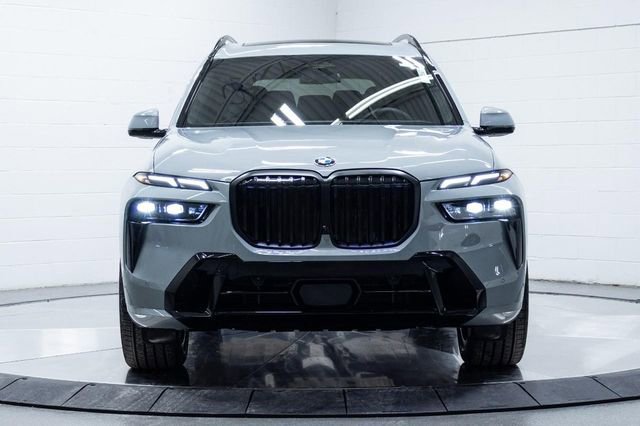 New 2026 BMW X7 xDrive40i w/ M Sport Package image 7