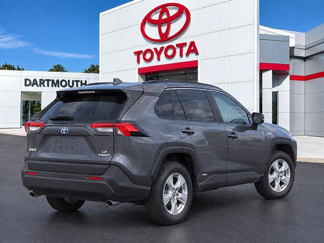 Used 2019 Toyota RAV4 LE w/ Carpet Mat Package AWD/4WD image 5