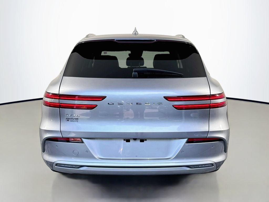 Used 2023 Genesis Electrified GV70 AWD/4WD image 7
