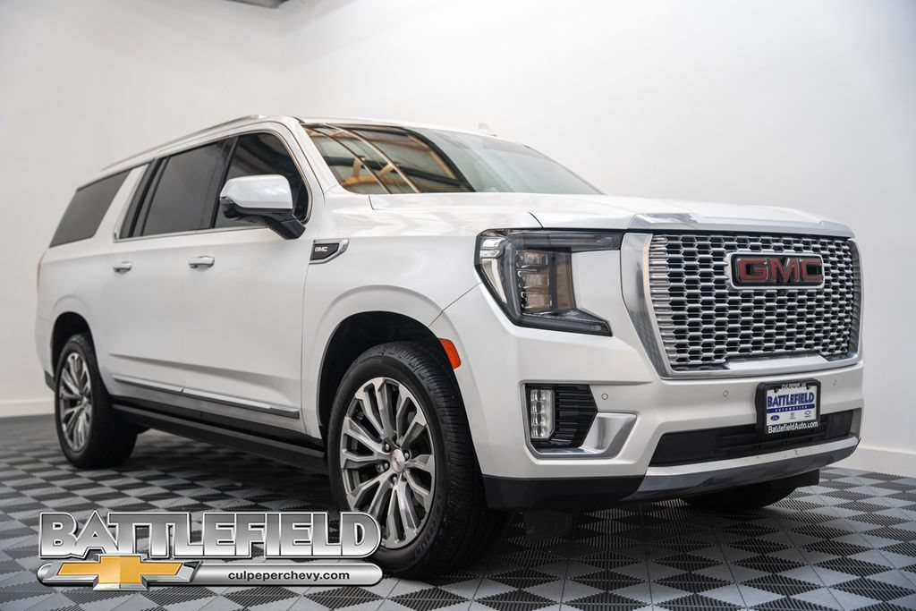 Used 2021 GMC Yukon XL Denali w/ Denali Premium Package AWD/4WD image 1