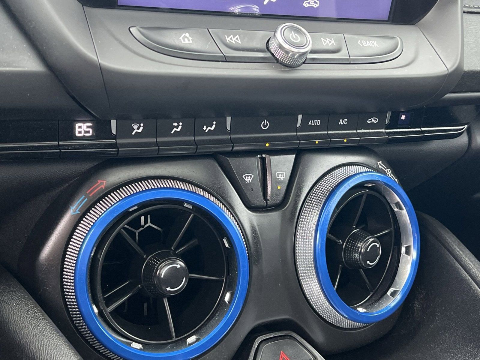 Used 2021 Chevrolet Camaro SS image 20