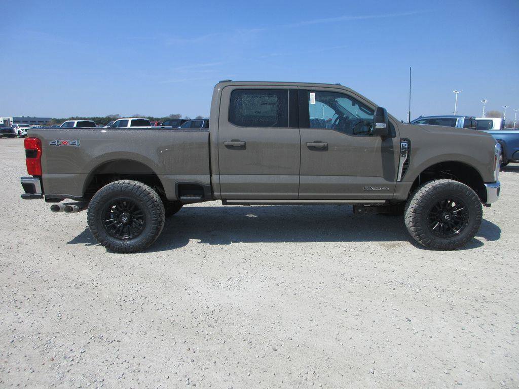 New 2026 Ford F250 Lariat image 3