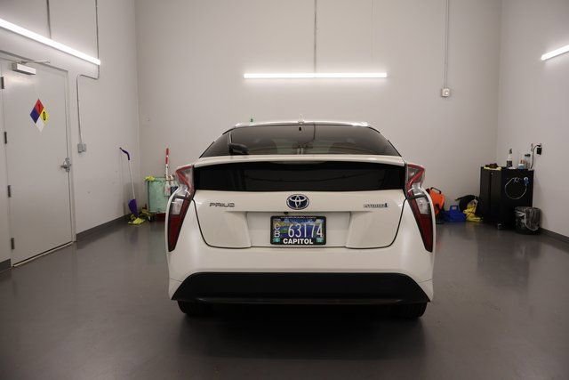 Used 2017 Toyota Prius Three w/ Advanced Technology Package FWD image 3