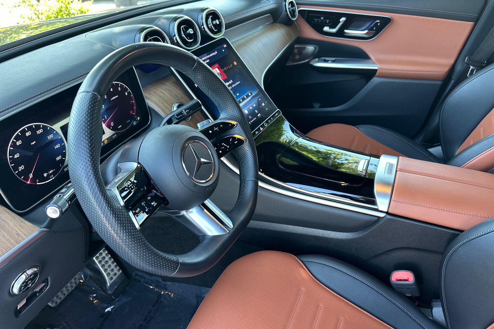 Certified 2024 Mercedes-Benz GLC 300 4MATIC image 10