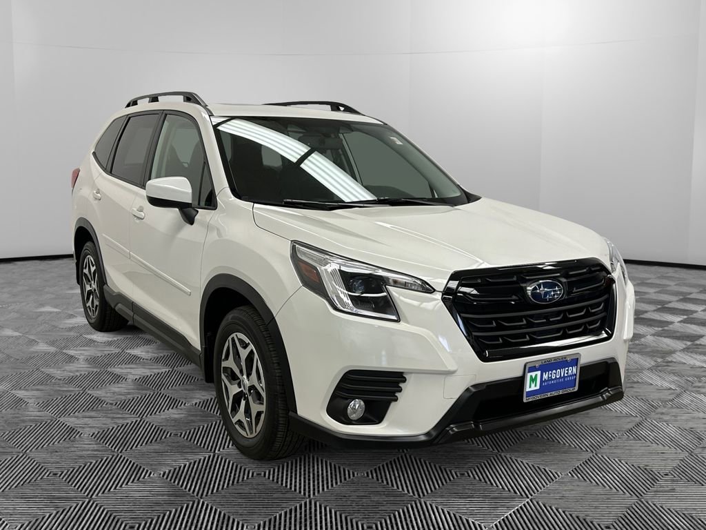 Used 2022 Subaru Forester Premium AWD/4WD image 7