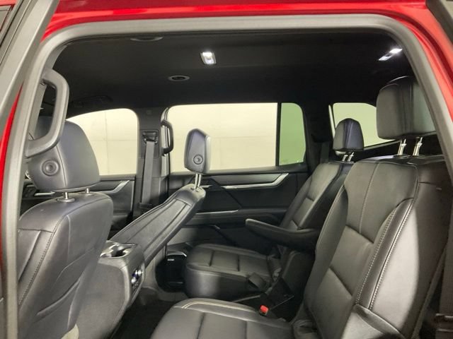Used 2025 GMC Acadia Elevation w/ Elevation Premium Package FWD image 34