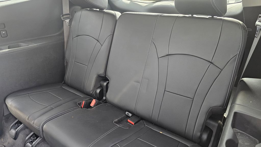 Used 2020 Buick Enclave Avenir w/ Avenir Technology Package image 9