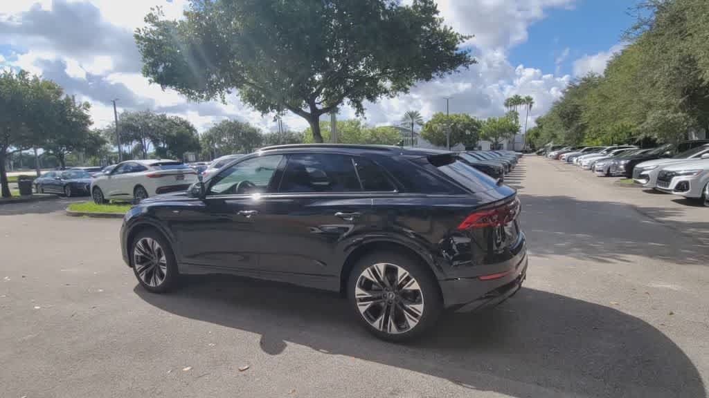 New 2027 Audi Q8 Premium Plus AWD/4WD image 6