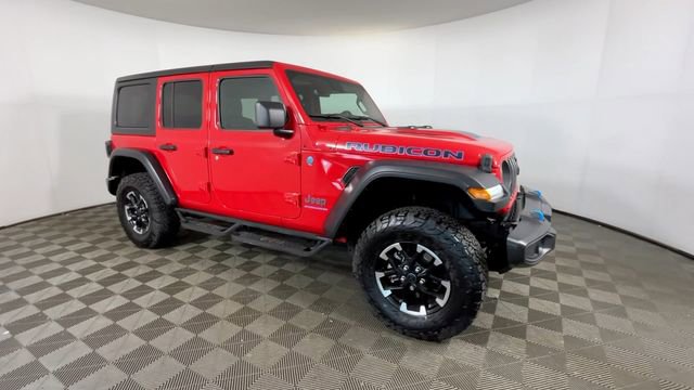 Used 2024 Jeep Wrangler Unlimited Rubicon 4xe w/ Technology Group AWD/4WD image 2