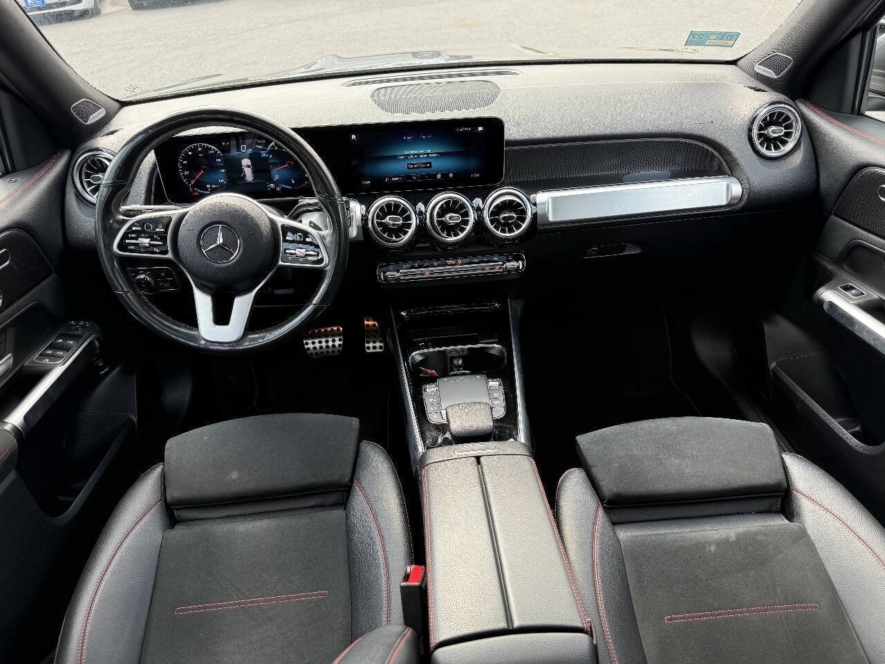 Used 2021 Mercedes-Benz GLB 250 4MATIC image 21