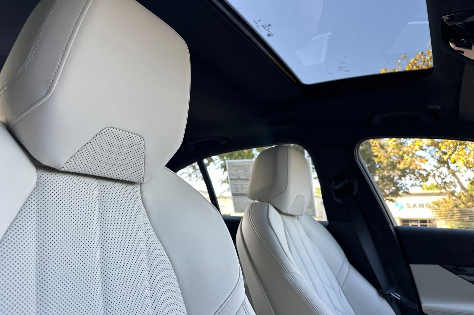 New 2026 BMW i5 eDrive40 image 13