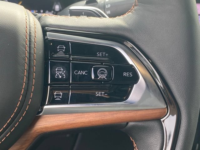 New 2025 Jeep Grand Cherokee L Summit AWD/4WD image 19