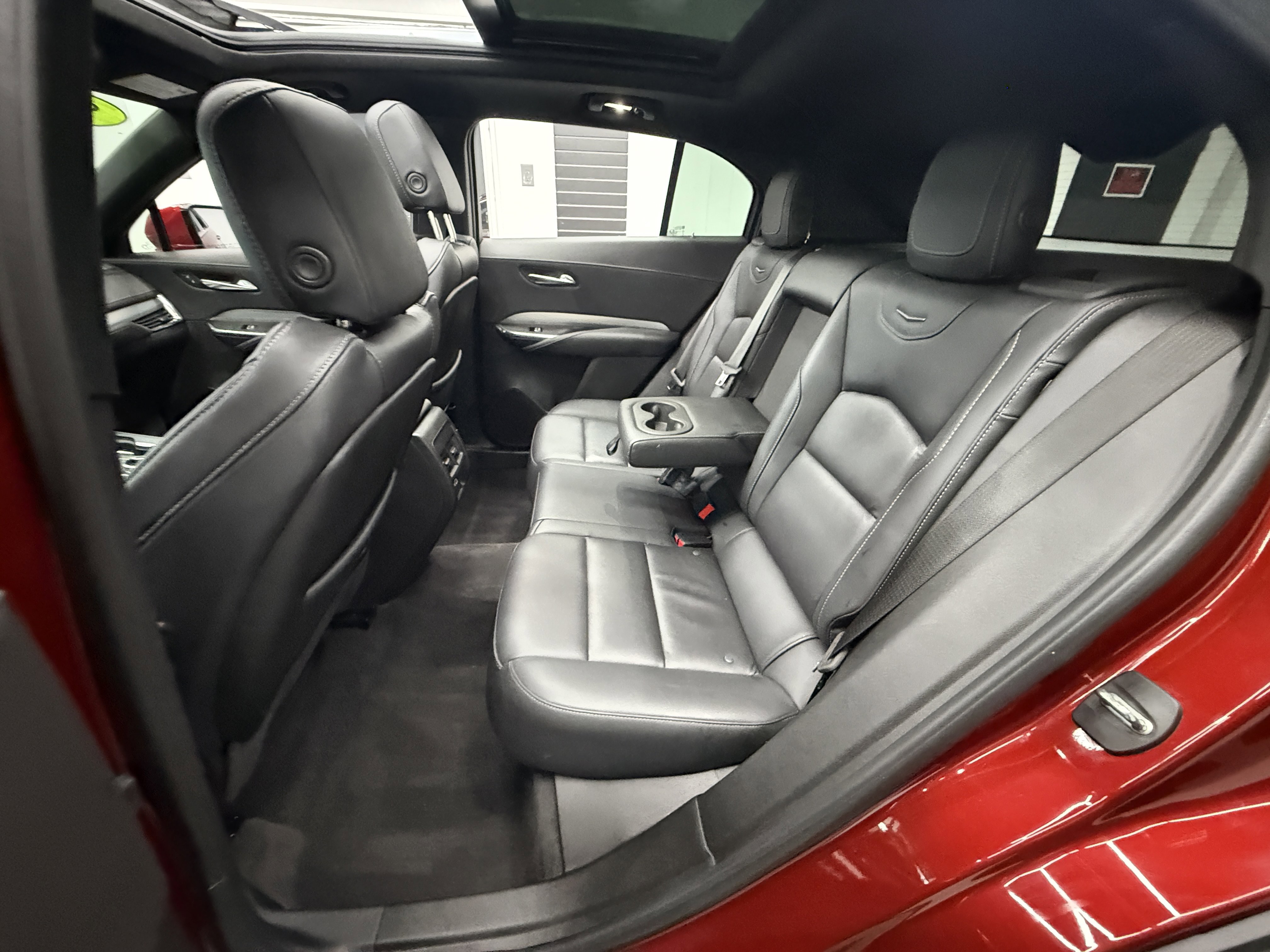 Used 2023 Cadillac XT4 Premium Luxury image 25