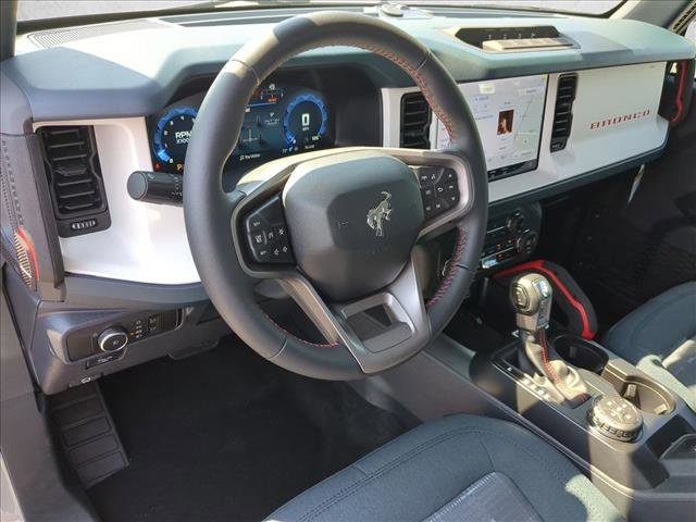 New 2026 Ford Bronco Heritage Edition image 3