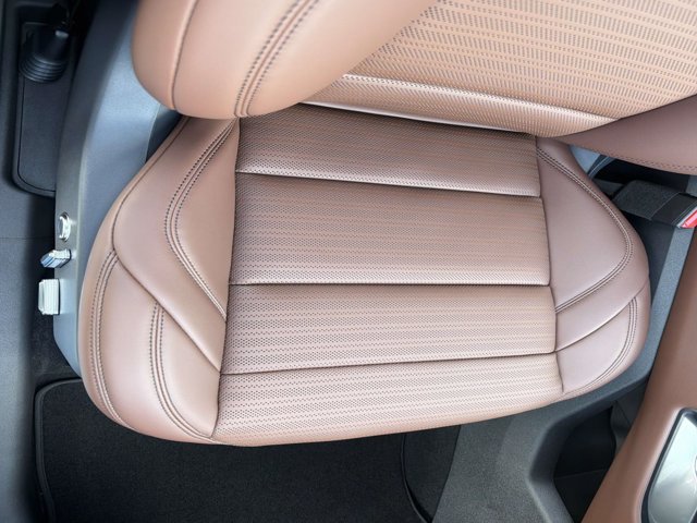 New 2026 Lincoln Nautilus Reserve AWD/4WD image 18