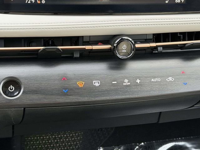 Used 2023 Nissan Ariya AWD image 21