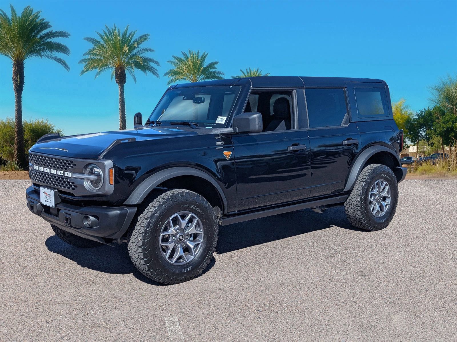 Certified 2025 Ford Bronco Badlands image 2