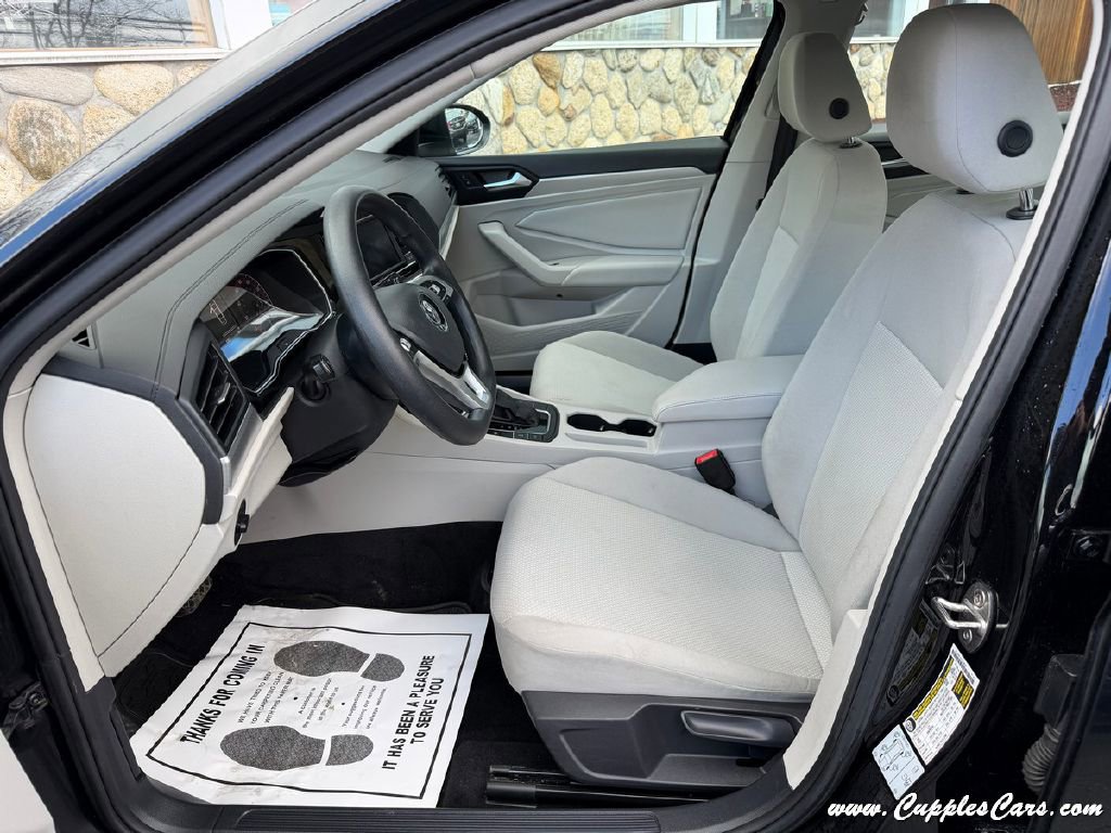 Used 2019 Volkswagen Jetta S w/ Driver Assistance Package image 4