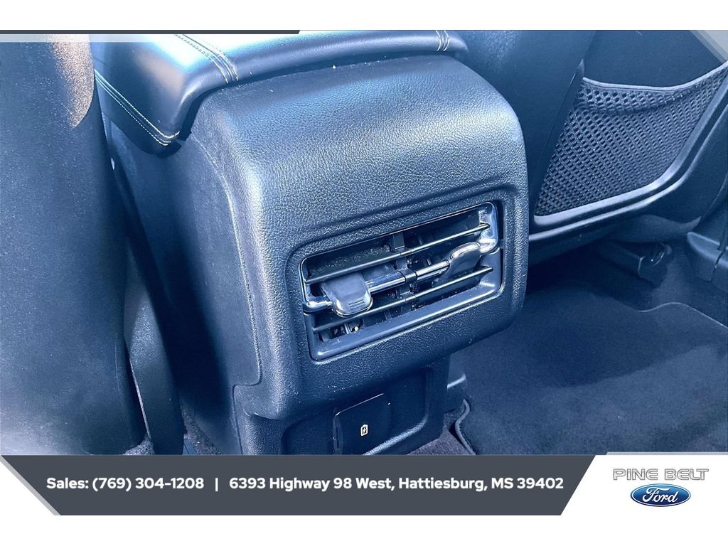 Used 2022 Lincoln Corsair FWD image 25