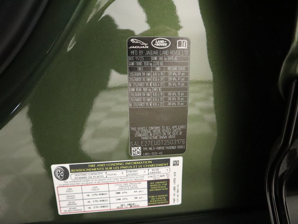 New 2026 Land Rover Defender 110 X-Dynamic SE image 34