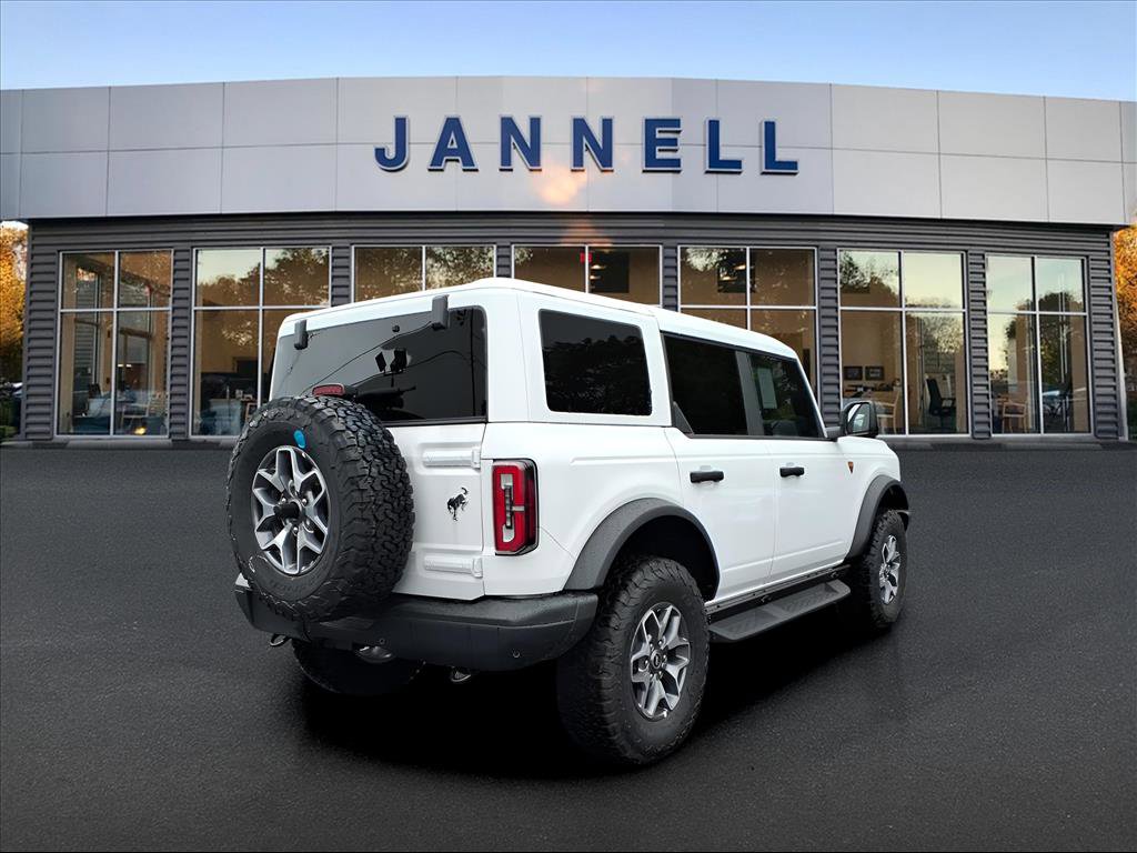 New 2025 Ford Bronco Badlands AWD/4WD image 3