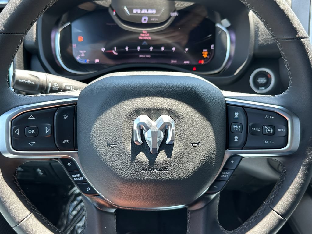 New 2026 RAM 1500 Big Horn AWD/4WD image 18