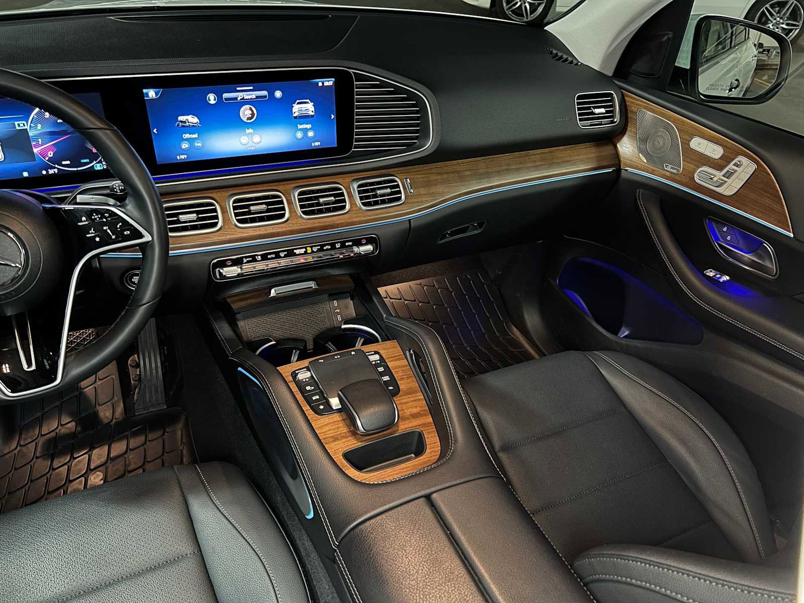 Certified 2024 Mercedes-Benz GLE 350 4MATIC image 38
