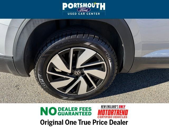 Used 2025 Volkswagen Atlas SE image 31