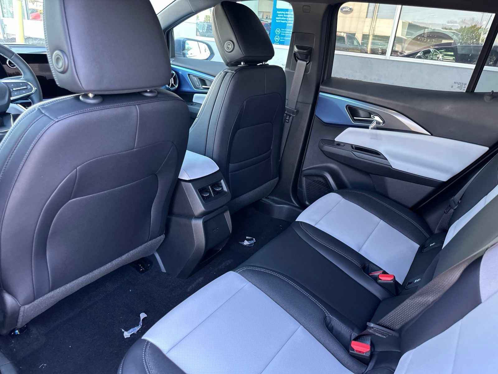 New 2026 Chevrolet Equinox EV LT FWD image 13