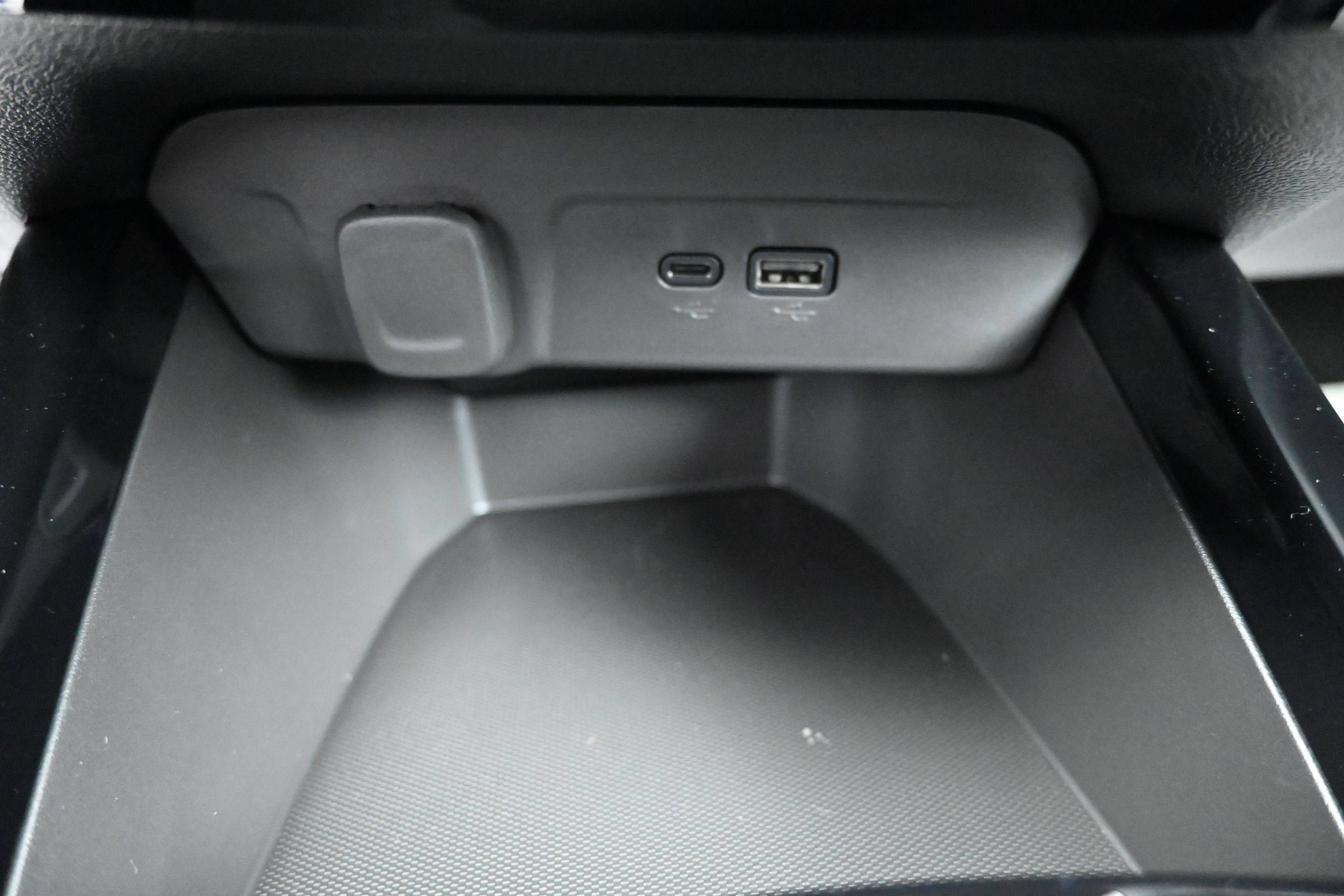 New 2026 Chevrolet Trax ACTIV w/ Driver Confidence Package FWD image 21