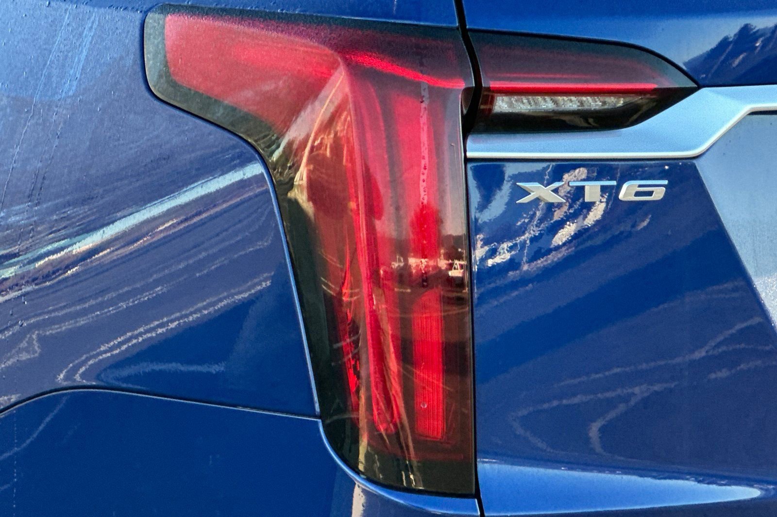 Certified 2025 Cadillac XT6 Premium Luxury image 52