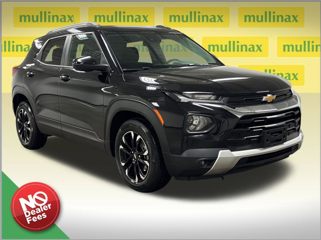 Used 2021 Chevrolet TrailBlazer LT FWD image 1
